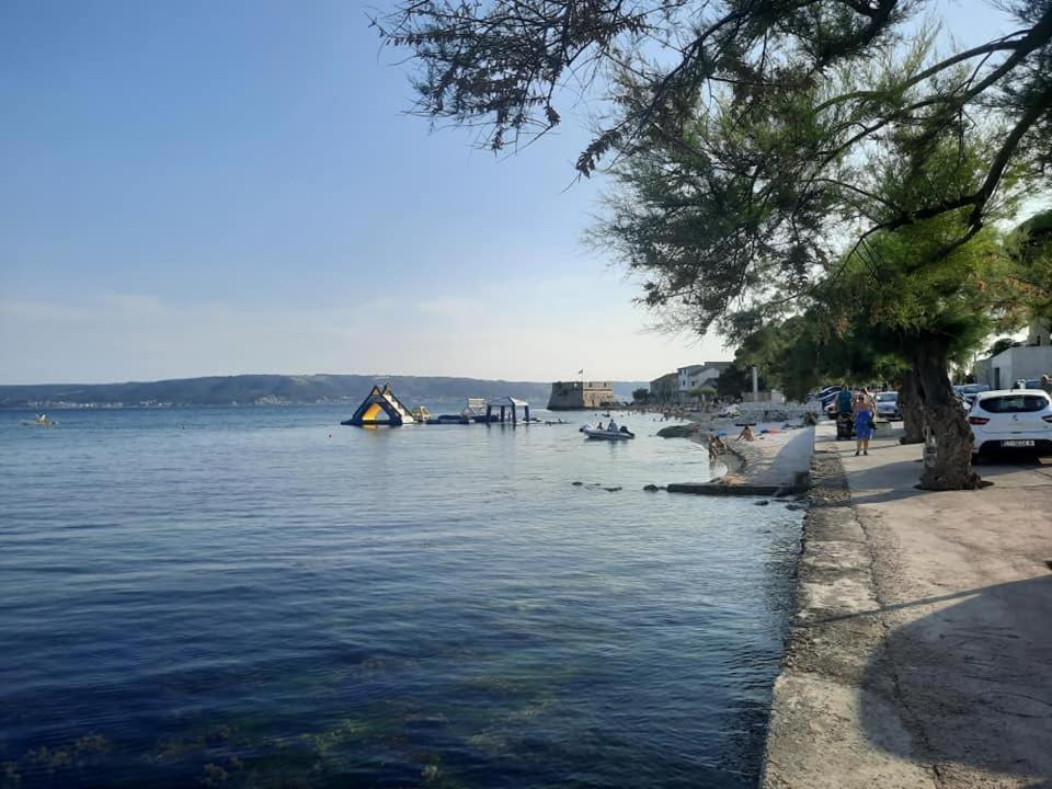 Apartment Drmic Kastela Exterior photo