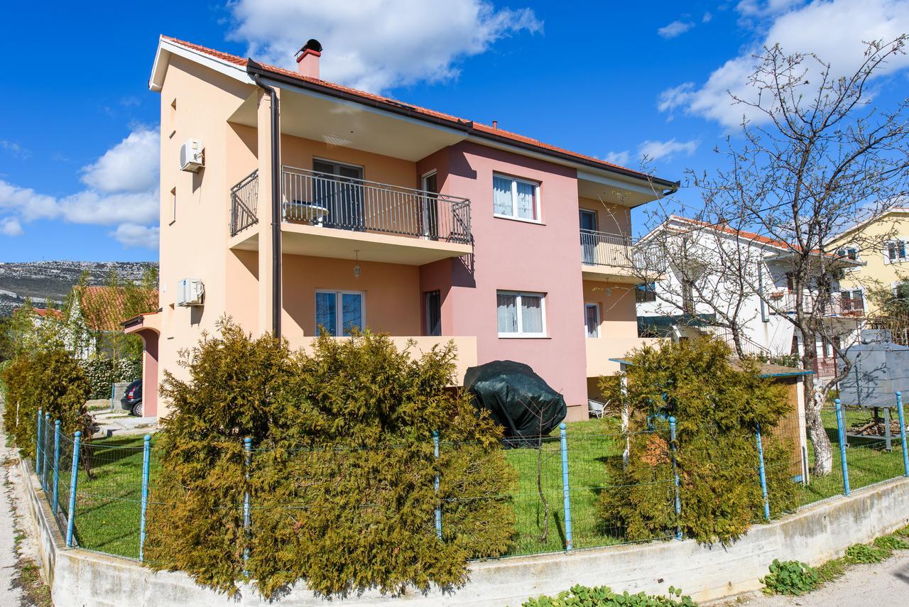 Apartment Drmic Kastela Exterior photo