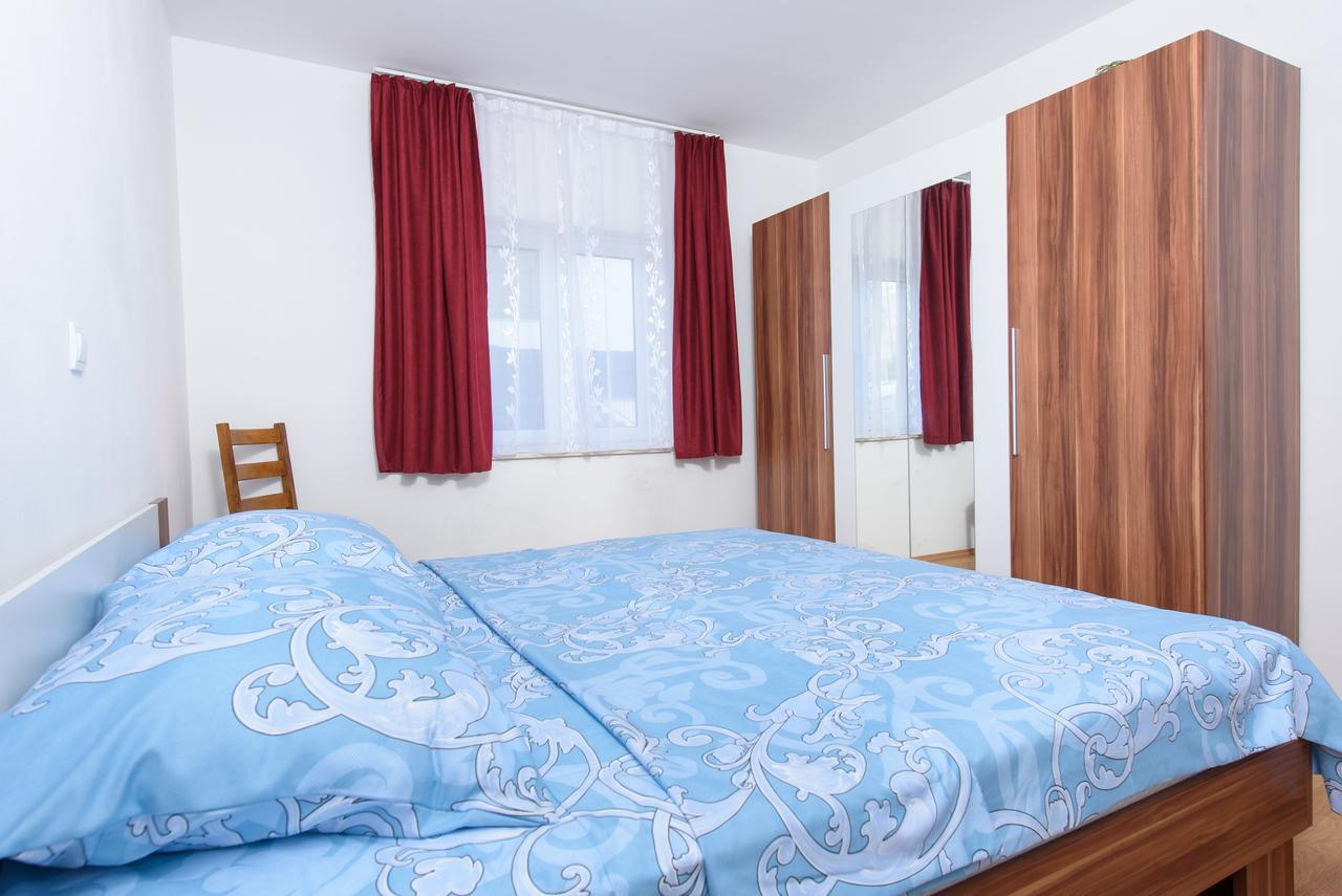 Apartment Drmic Kastela Exterior photo