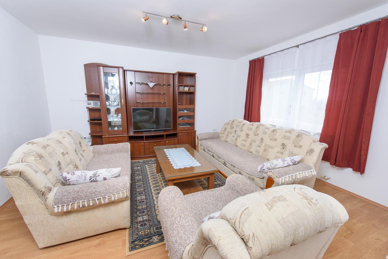 Apartment Drmic Kastela Exterior photo