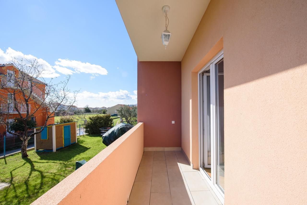 Apartment Drmic Kastela Exterior photo